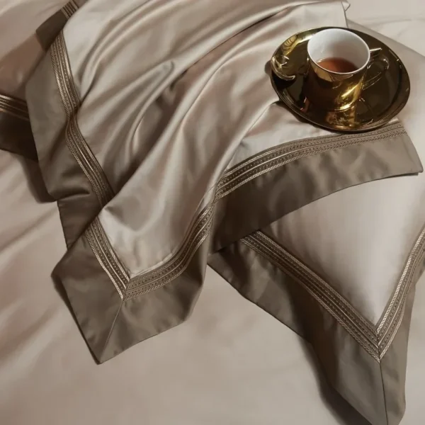 1200TC Hotel Luxury Egyptian Cotton Comforter Duvet Cover with Zipper Modern Embroidery Bedding set Bed Sheet Queen King 4Pcs