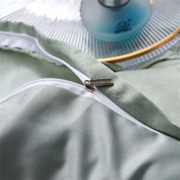 3/4pcs Smooth Ice Silk Duvet Cover Set Hotel Luxury Dark Green Bedding with Sheet and Pillowcase High Quality Comforter Cover
